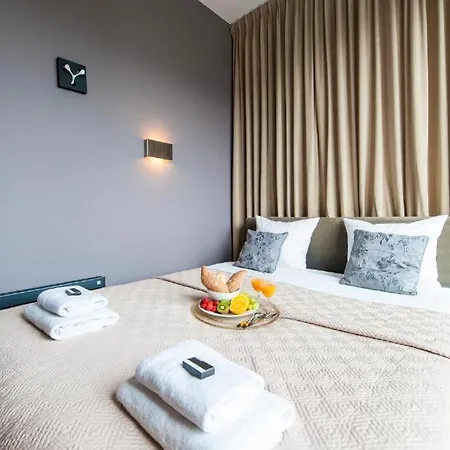 Mosaic Apartment